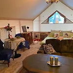 Agroturismo Puhkemaja Ja Glaemping Torma