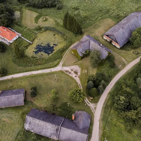 Puhkemaja Ja Glaemping Lantgård