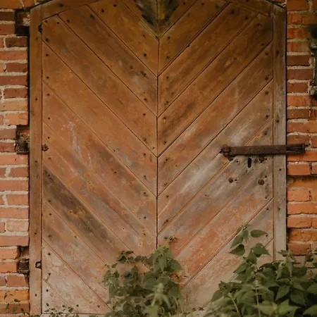 Farm stay Puhkemaja Ja Glaemping *