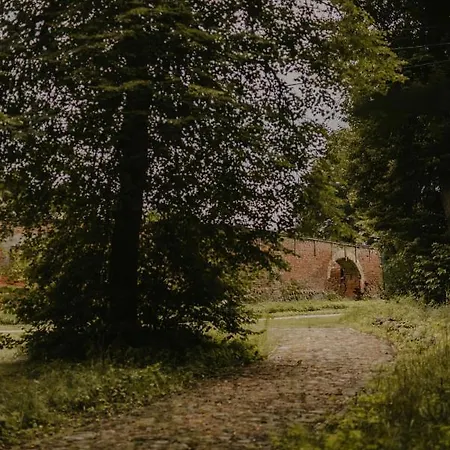 Puhkemaja Ja Glaemping Lantgård Torma