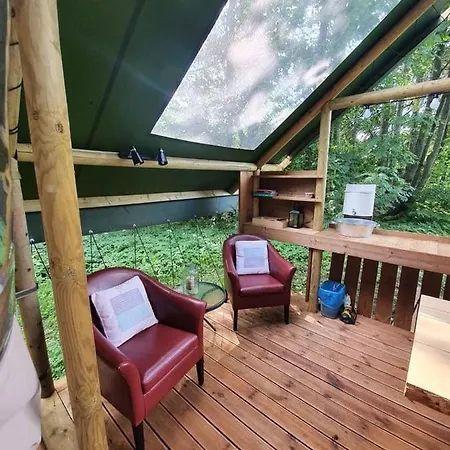 Farm stay Puhkemaja Ja Glaemping