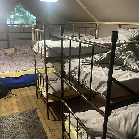 Puhkemaja Ja Glaemping * Torma