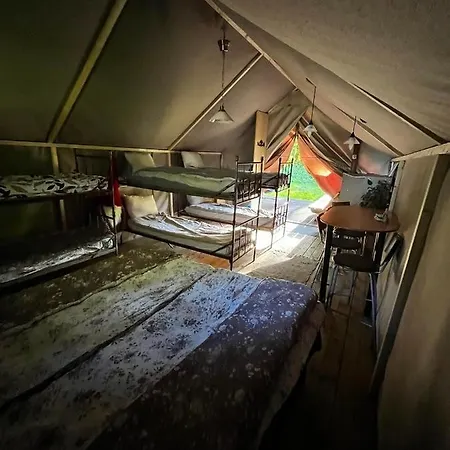 Farm stay Puhkemaja Ja Glaemping