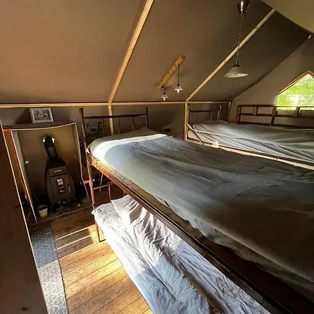 Farm stay Puhkemaja Ja Glaemping Torma