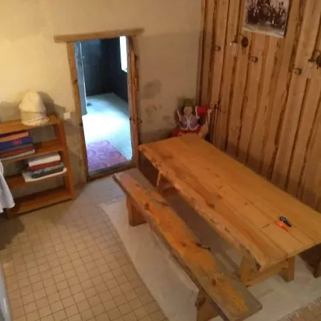 Puhkemaja Ja Glaemping Фермерский дом