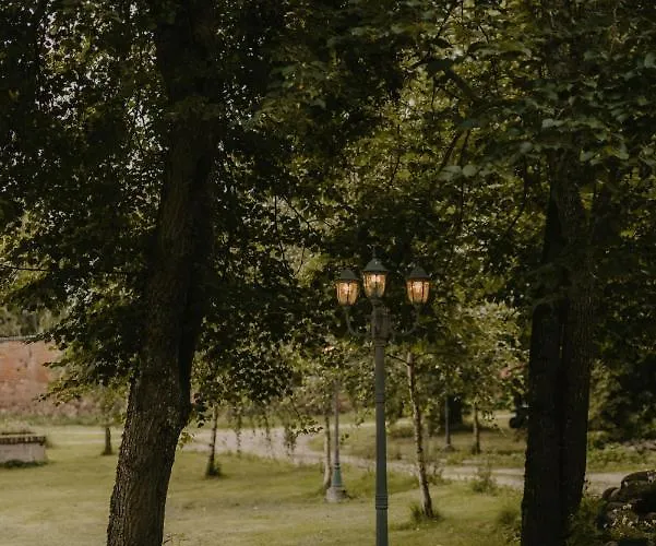 Puhkemaja Ja Glaemping Фермерский дом Torma