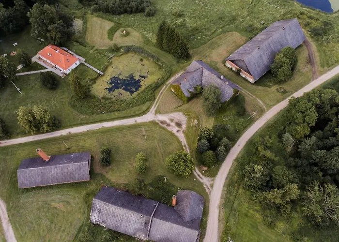 Puhkemaja Ja Glaemping Alloggio per agriturismo