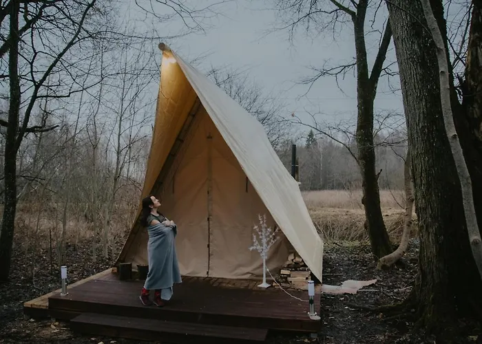 Puhkemaja Ja Glaemping * Torma