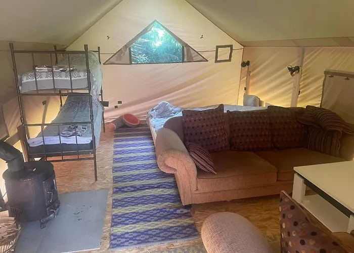 Puhkemaja Ja Glaemping Alloggio per agriturismo Torma