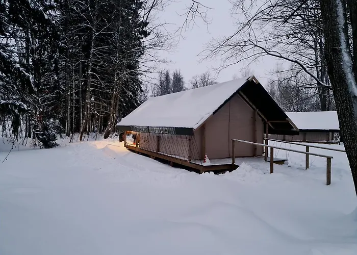 Puhkemaja Ja Glaemping Torma