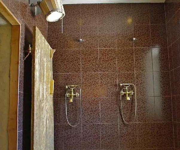 Puhkemaja Ja Glaemping ファームステイ Torma